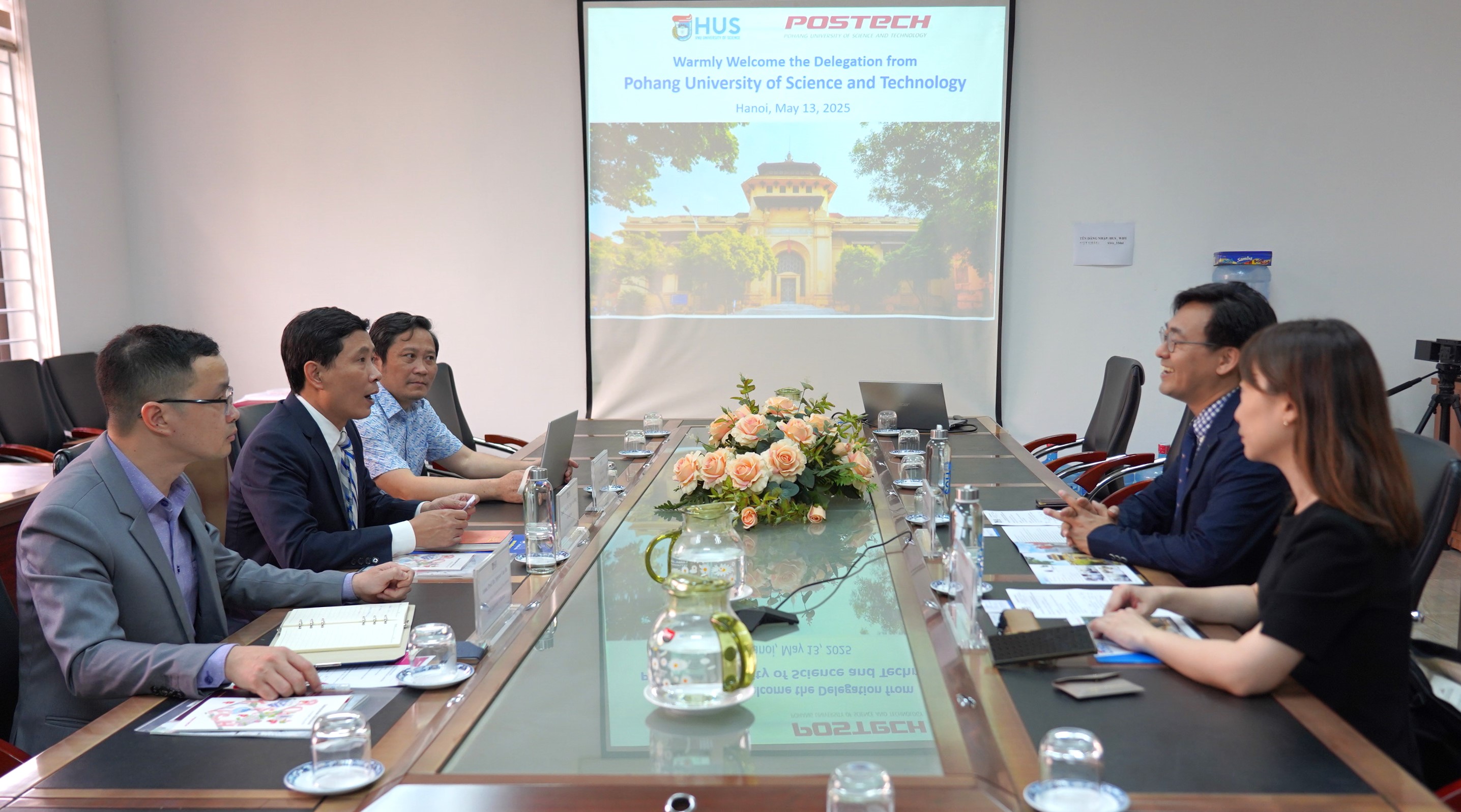 Trường Đại học Khoa học Tự nhiên đón tiếp và làm việc với Đại học Khoa học và Công nghệ Pohang, Hàn Quốc về cơ hội hợp tác trong đào tạo và nghiên cứu