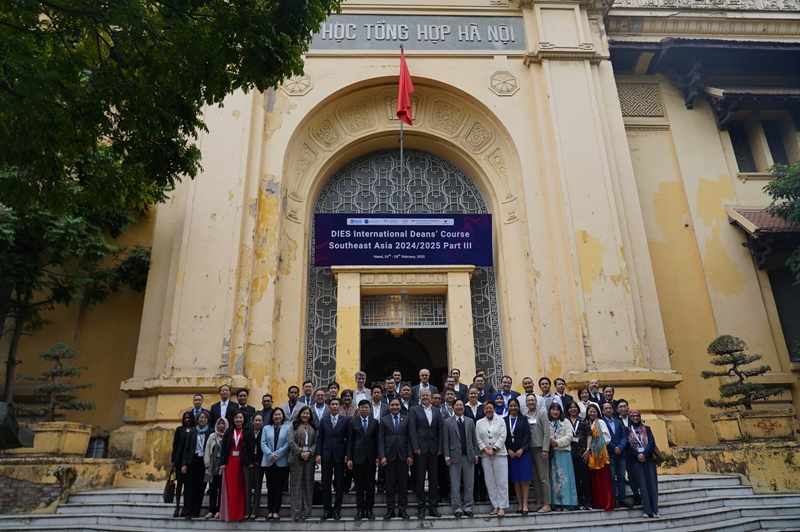 Khai mạc Khóa học quốc tế dành cho các nhà quản lý giáo dục đại học khu vực Đông Nam Á