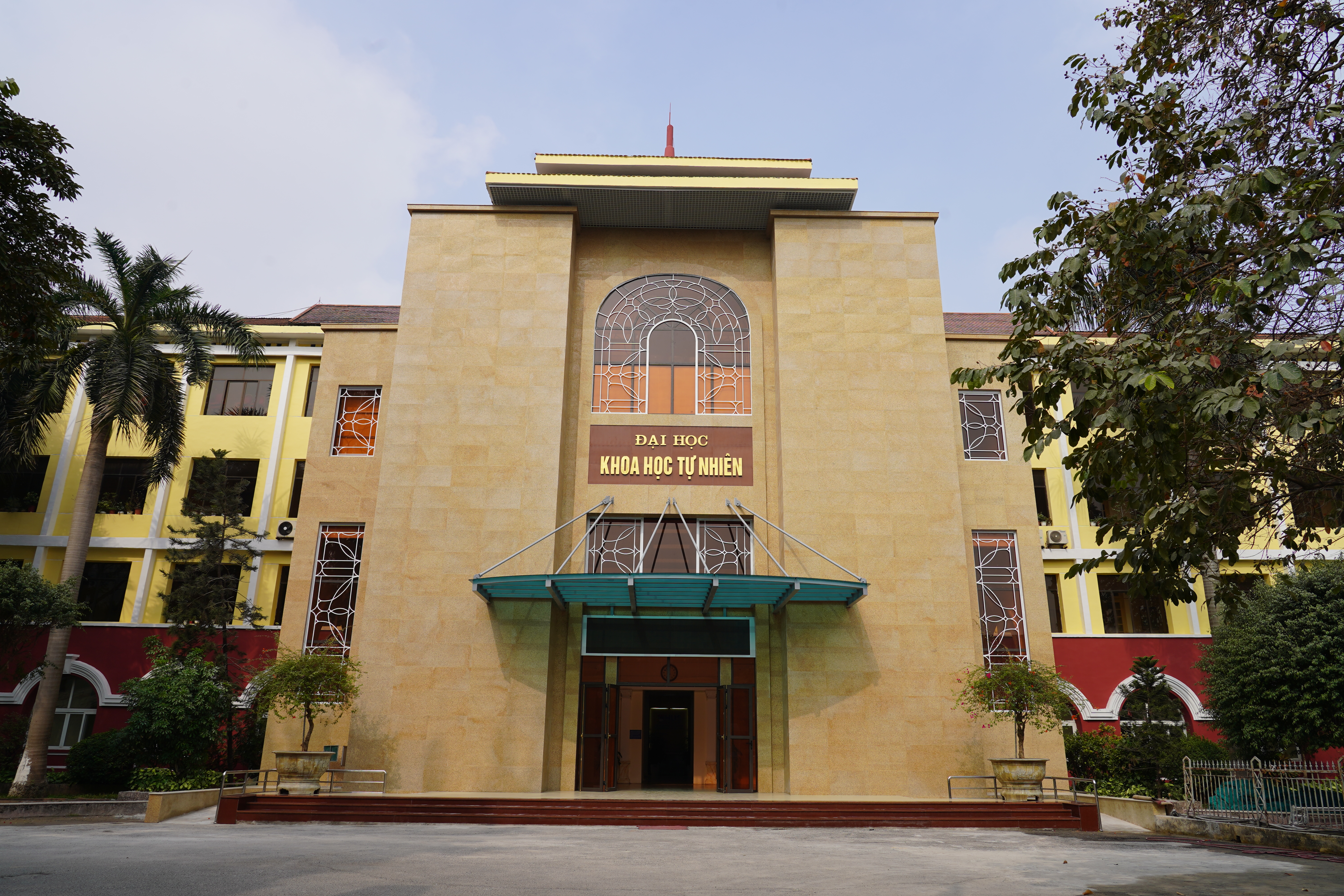 Trường Đại học Khoa học Tự nhiên đạt tiêu chuẩn chất lượng nước ngoài