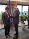 GS.TSKH. Vũ Hoàng Linh được Nhà nước Hungary trao tặng Huân chương Chữ thập Công chức Hungary