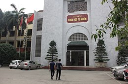 Đại học Khoa học Tự nhiên tổng vệ sinh diệt khuẩn chuẩn bị đón học sinh, sinh viên trở lại trường sau kỳ nghỉ dài vì Covid-19