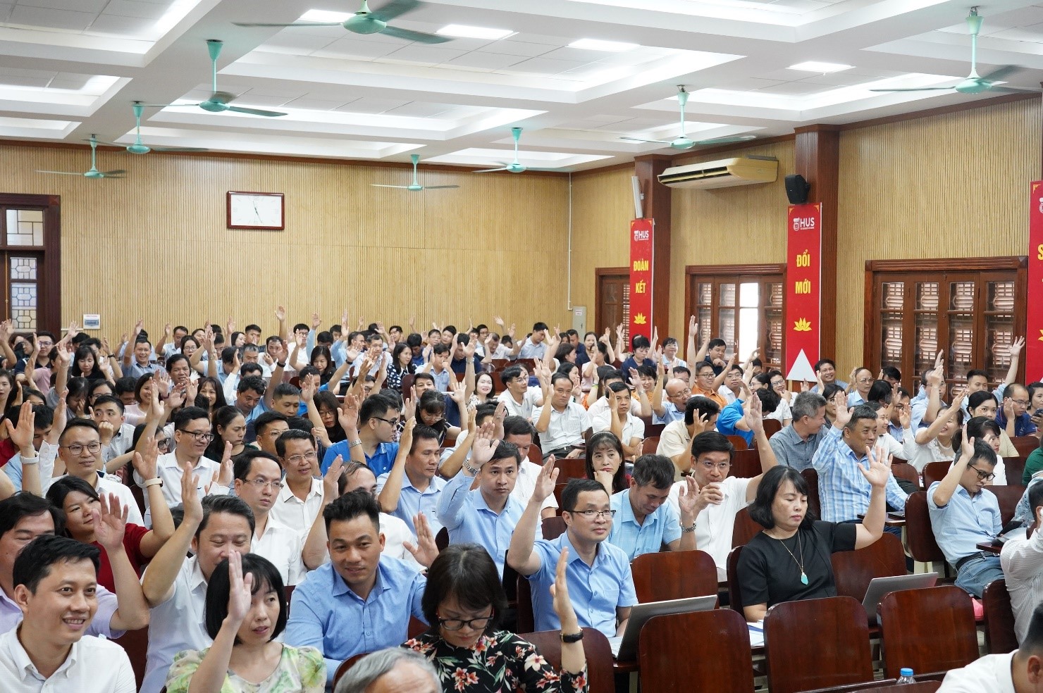 Trường Đại học Khoa học Tự nhiên đạt nhiều thành tích xuất sắc trong năm học 2023-2024
