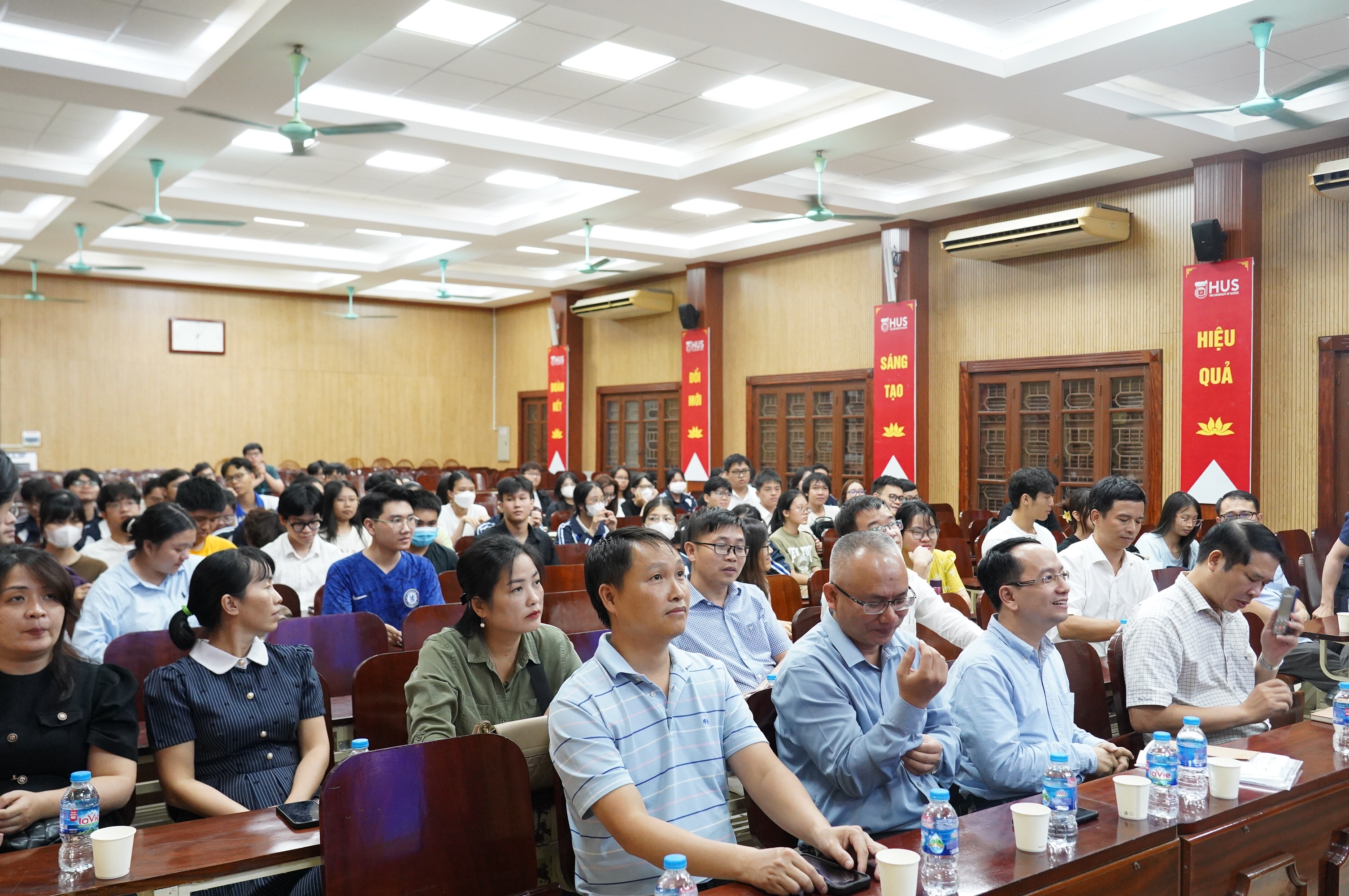 Sinh viên chương trình đào tạo đặc biệt là “tinh hoa” của Nhà trường và đất nước