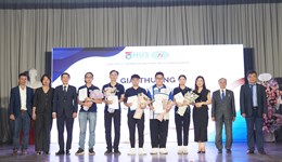 Khoa Vật lý trao học bổng Nguyễn Hoàng Phương năm 2025 cho sinh viên xuất sắc