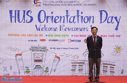 Trường Đại học Khoa học Tự nhiên khơi niềm đam mê khoa học cho học sinh Thủ đô