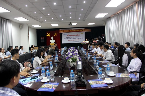 Quỹ Đào Minh Quang trao học bổng năm học 2017-2018, tư vấn khởi nghiệp và khích lệ ý tưởng mới của sinh viên
