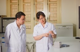 KHOA HỌC VÀ CÔNG NGHỆ THỰC PHẨM - NGÀNH HỌC GIÚP CỘNG ĐỒNG KIỂM SOÁT CHẤT LƯỢNG VỆ SINH AN TOÀN THỰC PHẨM