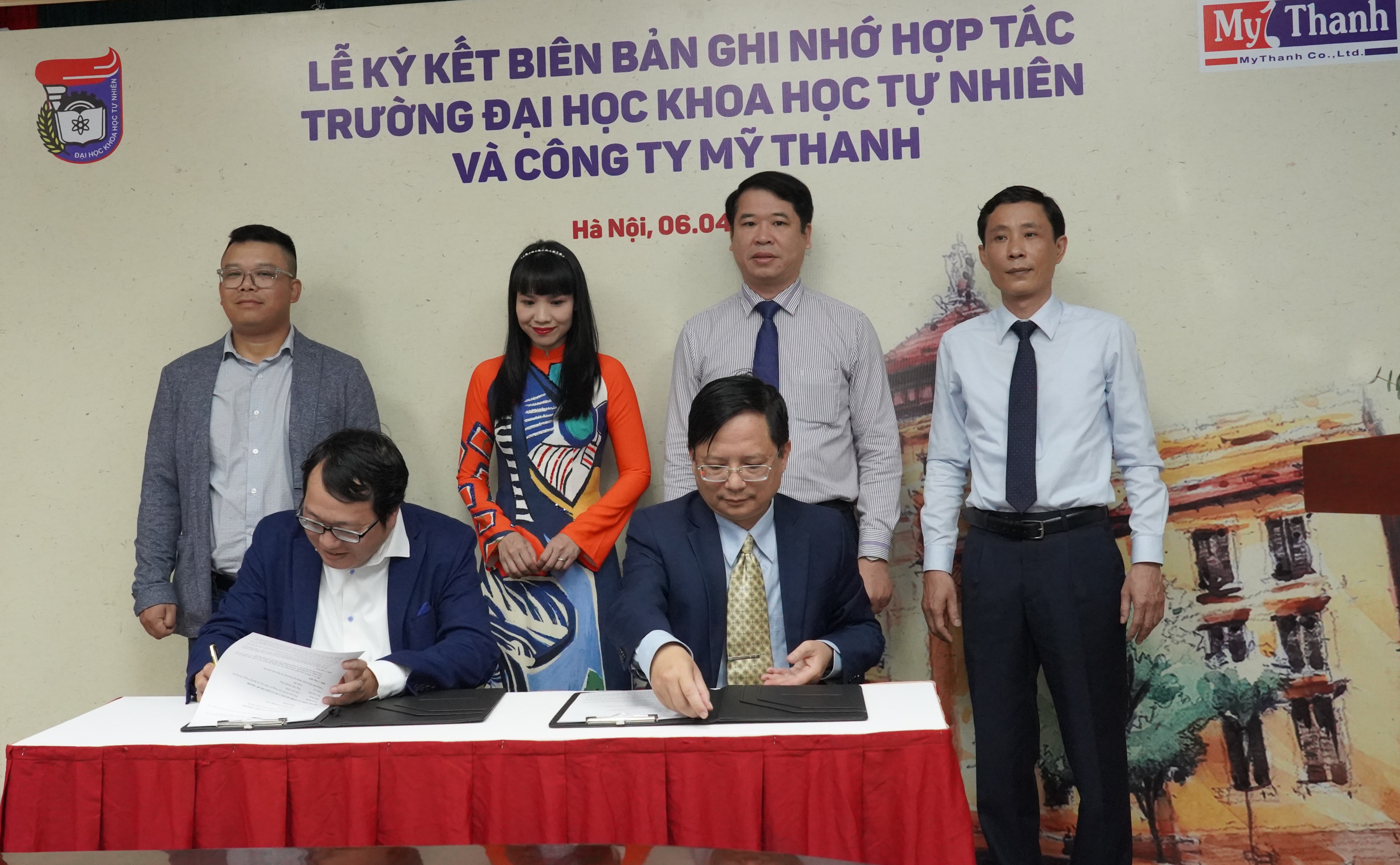 Trường Đại học Khoa học Tự nhiên và Công ty Mỹ Thanh ký kết biên bản ghi nhớ hợp tác
