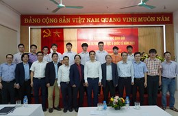 Lễ tuyên dương học sinh THPT Chuyên KHTN xuất sắc đạt giải tại các kỳ thi Olympic khu vực và quốc tế năm 2021