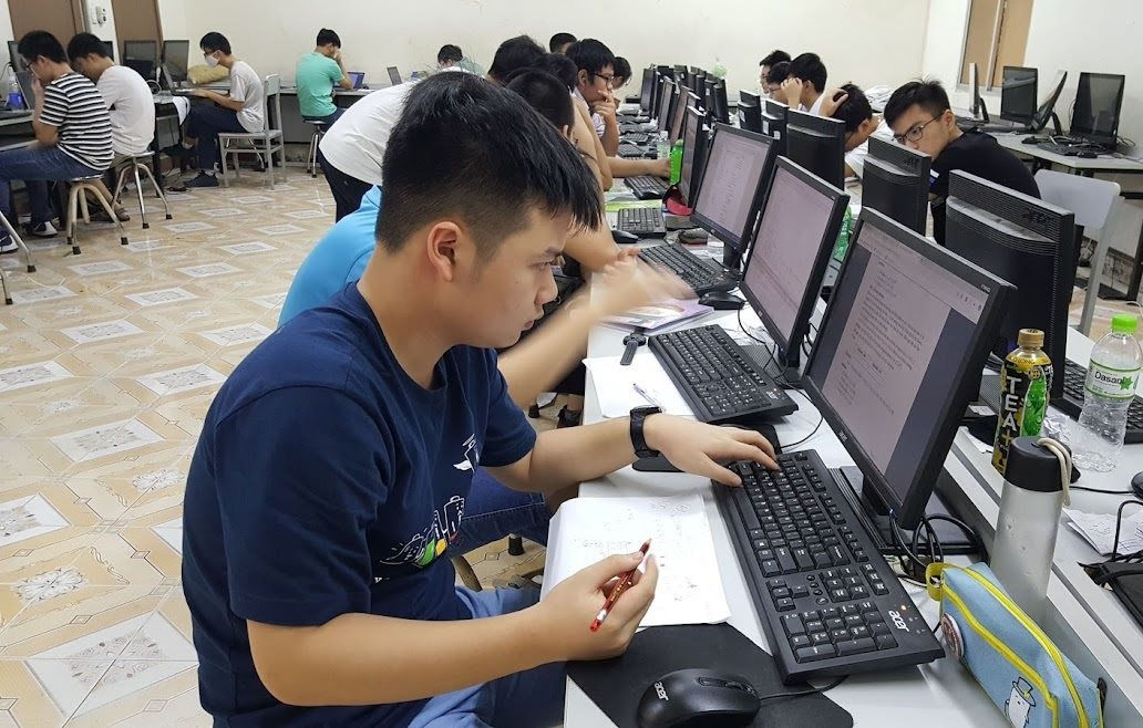 Trường chuyên Khoa học Tự nhiên điều chỉnh một tiết học online chỉ còn 30 phút