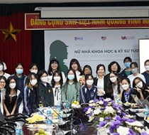 Gặp gỡ, giao lưu các thế hệ nữ trí thức hoạt động trong lĩnh vực khoa học và kỹ thuật