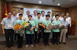 IPhO 2022: Học sinh Trường THPT Chuyên KHTN xuất sắc đạt 3 Huy chương Vàng