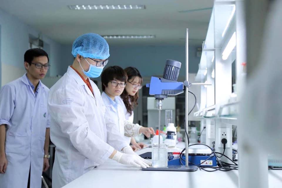 Học bổng ngành khoa học cơ bản của ĐHQGHN: Học sinh vui mừng, phụ huynh an tâm