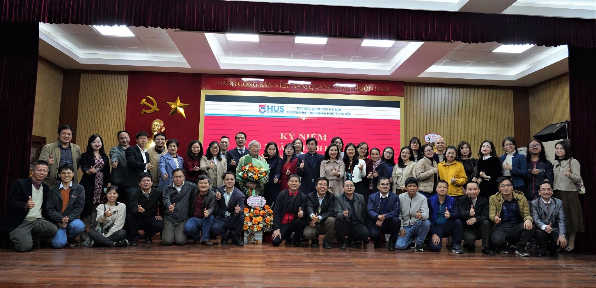 Hệ cử nhân khoa học tài năng - 25 năm ươm mầm tài năng cho đất nước