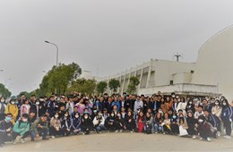 Chuyến tham quan thú vị của sinh viên chương trình Cử nhân Khoa học Tài năng tại Trung tâm Vũ trụ Việt Nam