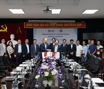 Trường Đại học Khoa học Tự nhiên và Đại học Khoa học và Công nghệ Hoa Đông ký kết biên bản ghi nhớ hợp tác - đánh dấu cho sự khởi đầu hợp tác thành công