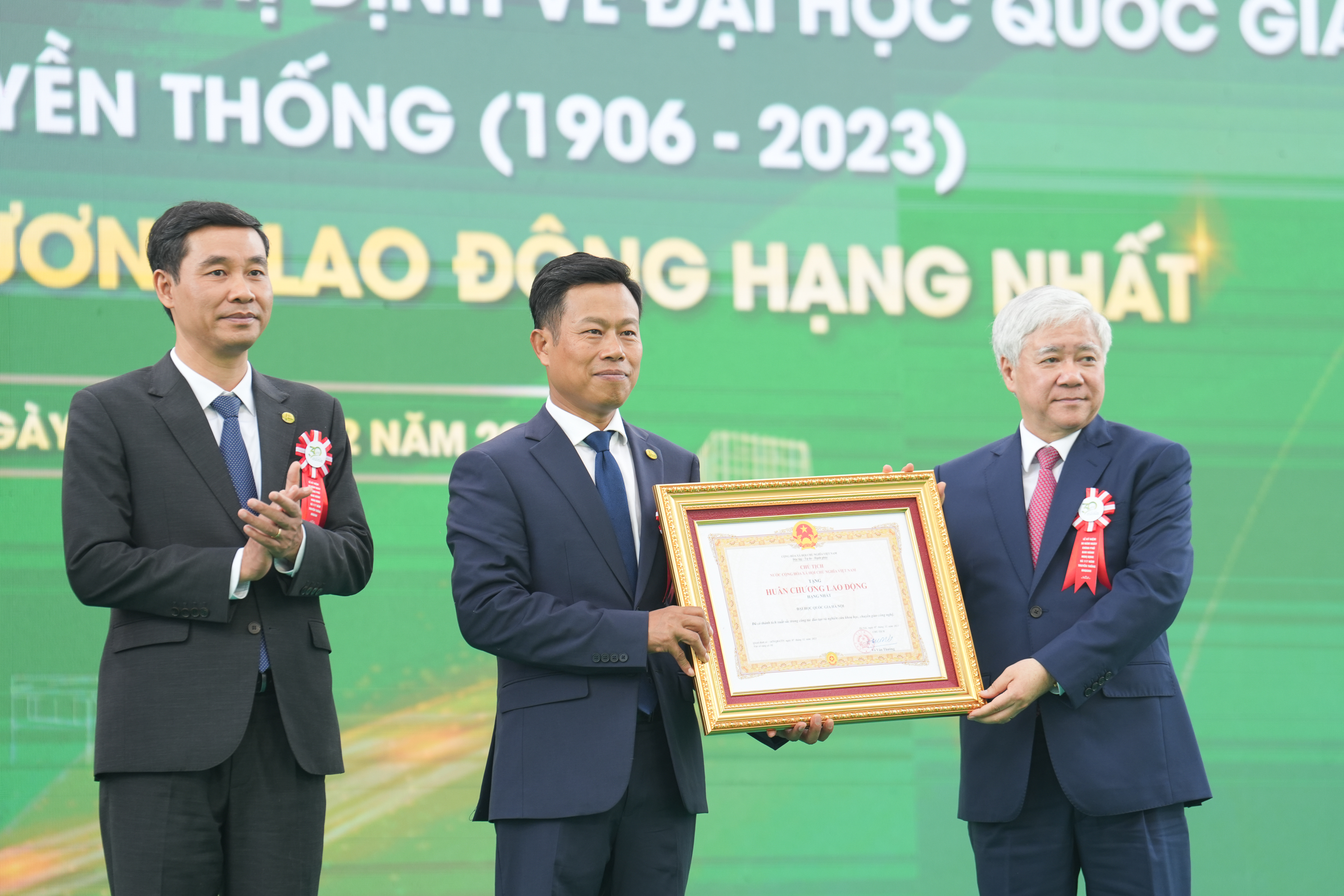 Đại học Quốc gia Hà Nội - 30 năm đổi mới, sáng tạo