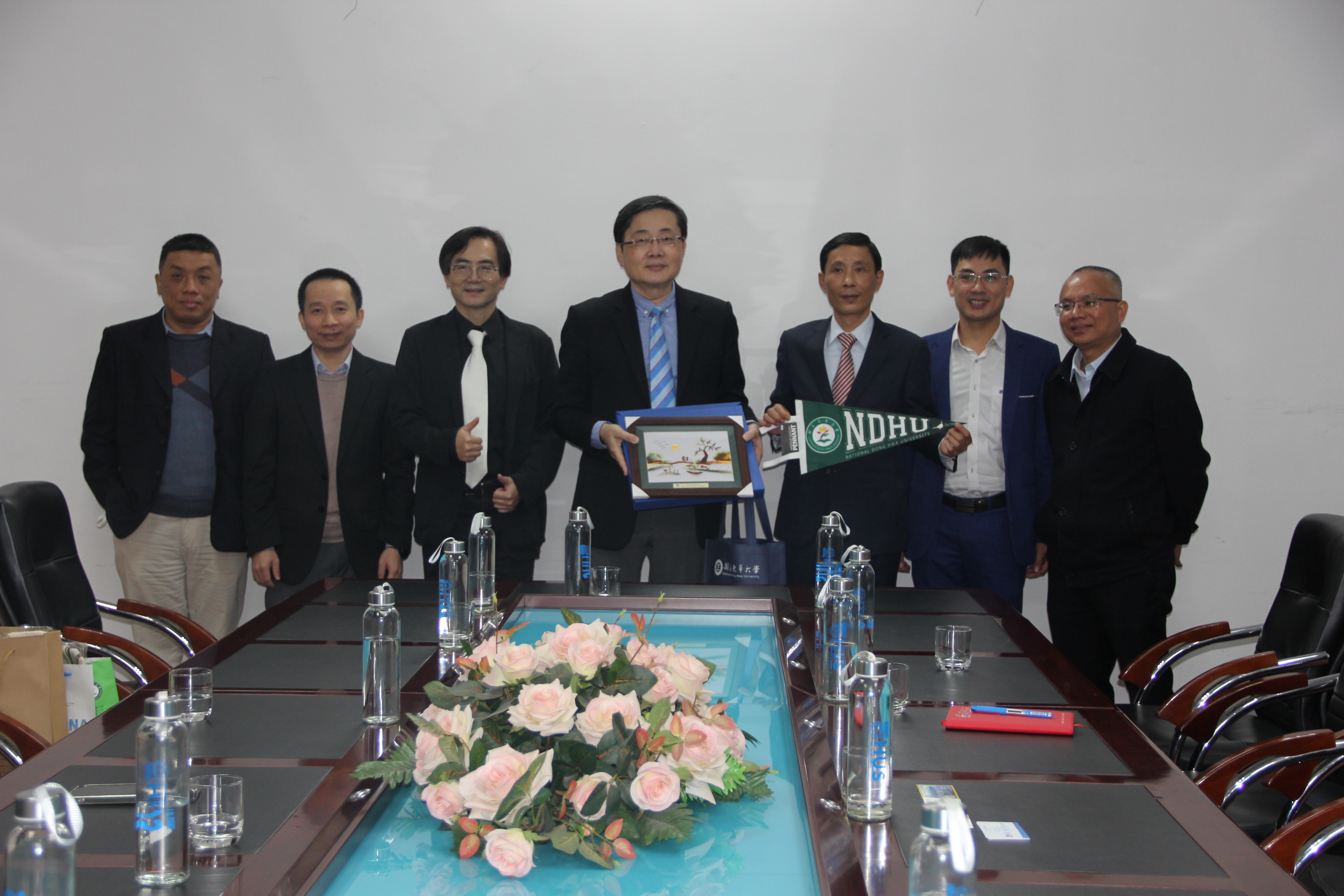 Thắt chặt quan hệ hợp tác với Đại học Quốc gia Dong Hwa, Đài Loan