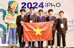 Học sinh Trường THPT Chuyên KHTN giành huy chương  Bạc tại Olympic Vật lý quốc tế 2024