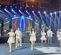 Không khí rộn ràng, sâu lắng và bùng nổ trong chuỗi chương trình Ngày hội học sinh – sinh viên và chào tân sinh viên Trường ĐHKHTN năm 2024