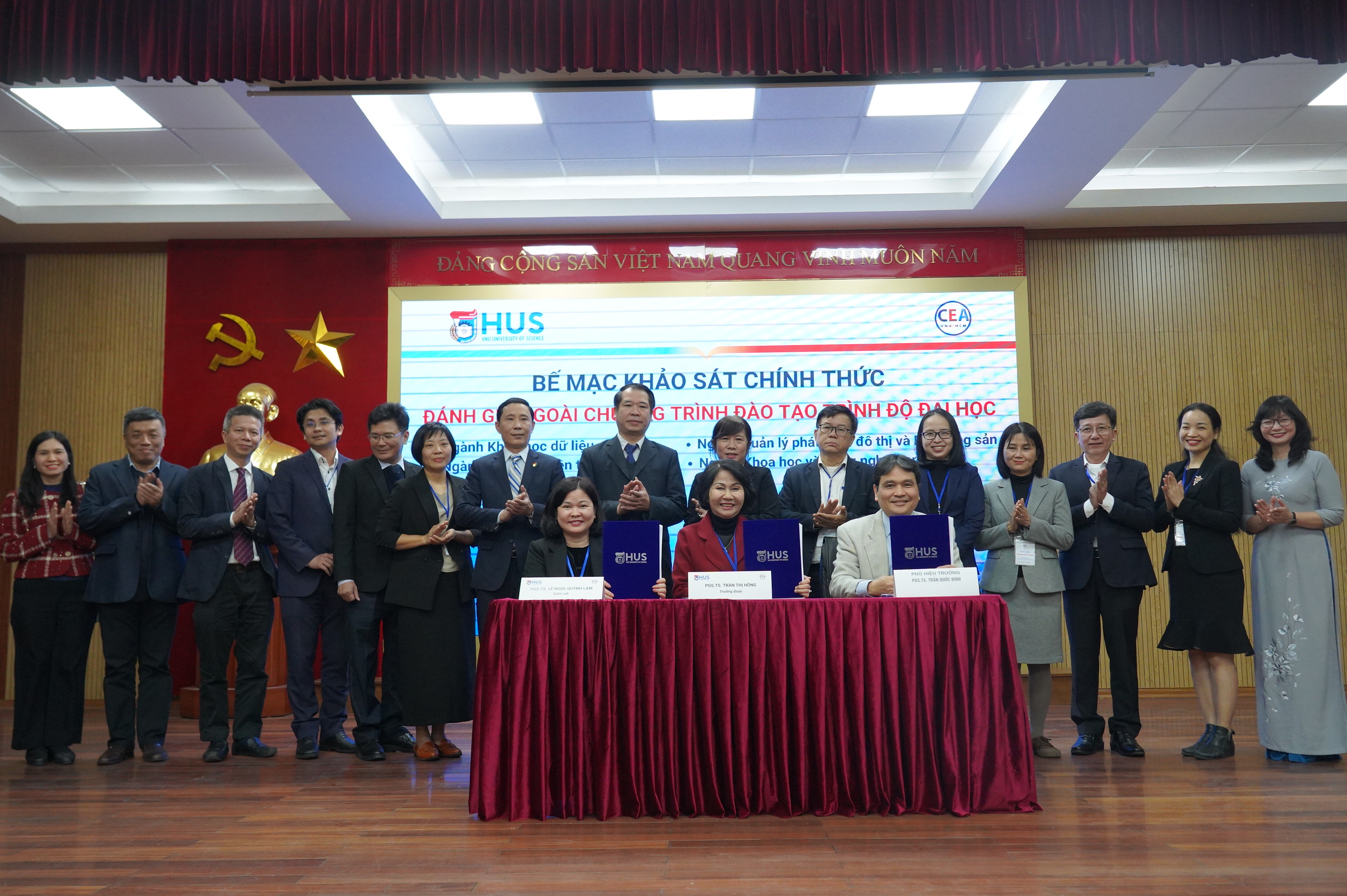 Bế mạc Đợt khảo sát chính thức kiểm định chất lượng 05 chương trình đào tạo trình độ đại học 