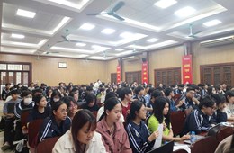 Sinh viên Trường Đại học Khoa học Tự nhiên học nâng cao kỹ năng chăm sóc sức khỏe toàn diện