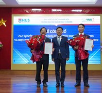Trường Đại học Khoa học Tự nhiên tổ chức Lễ công bố các quyết định công nhận Chủ tịch Hội đồng Trường và Hiệu trưởng Trường