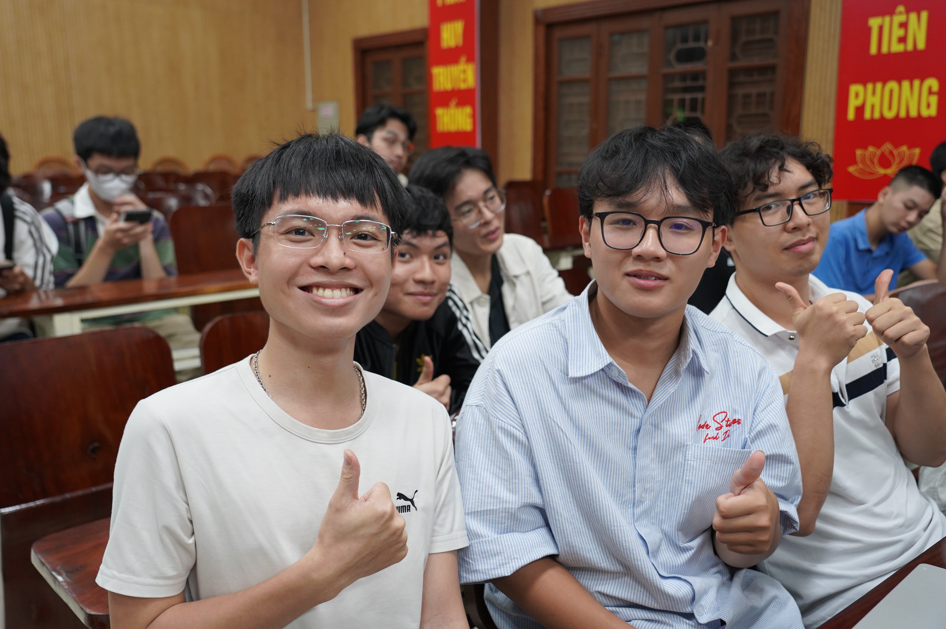 Trường Đại học Khoa học Tự nhiên tổ chức gặp mặt các sinh viên trúng tuyển vào Chương trình đào tạo đặc biệt năm 2025