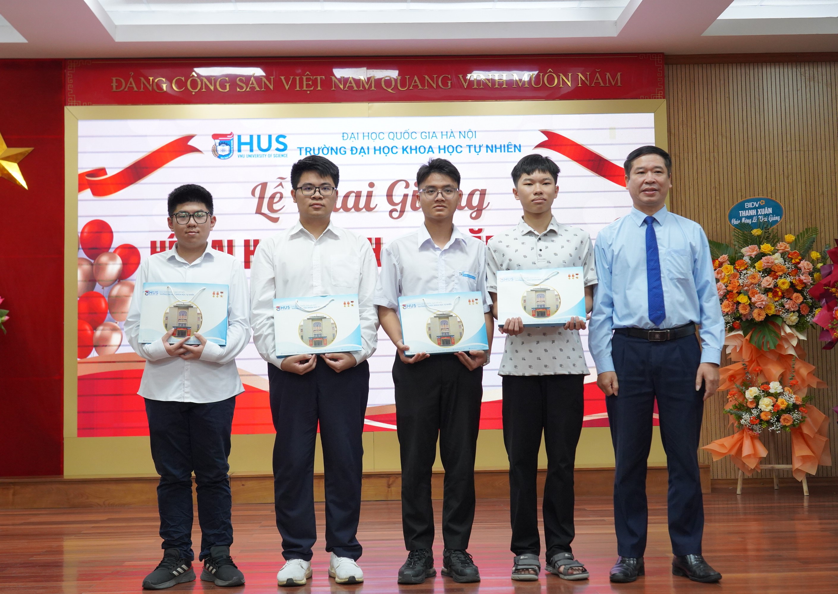 6 học sinh đạt giải Olympic quốc tế và khu vực năm 2025 trở thành tân sinh viên lớp Cử nhân khoa học tài năng Trường Đại học Khoa học Tự nhiên