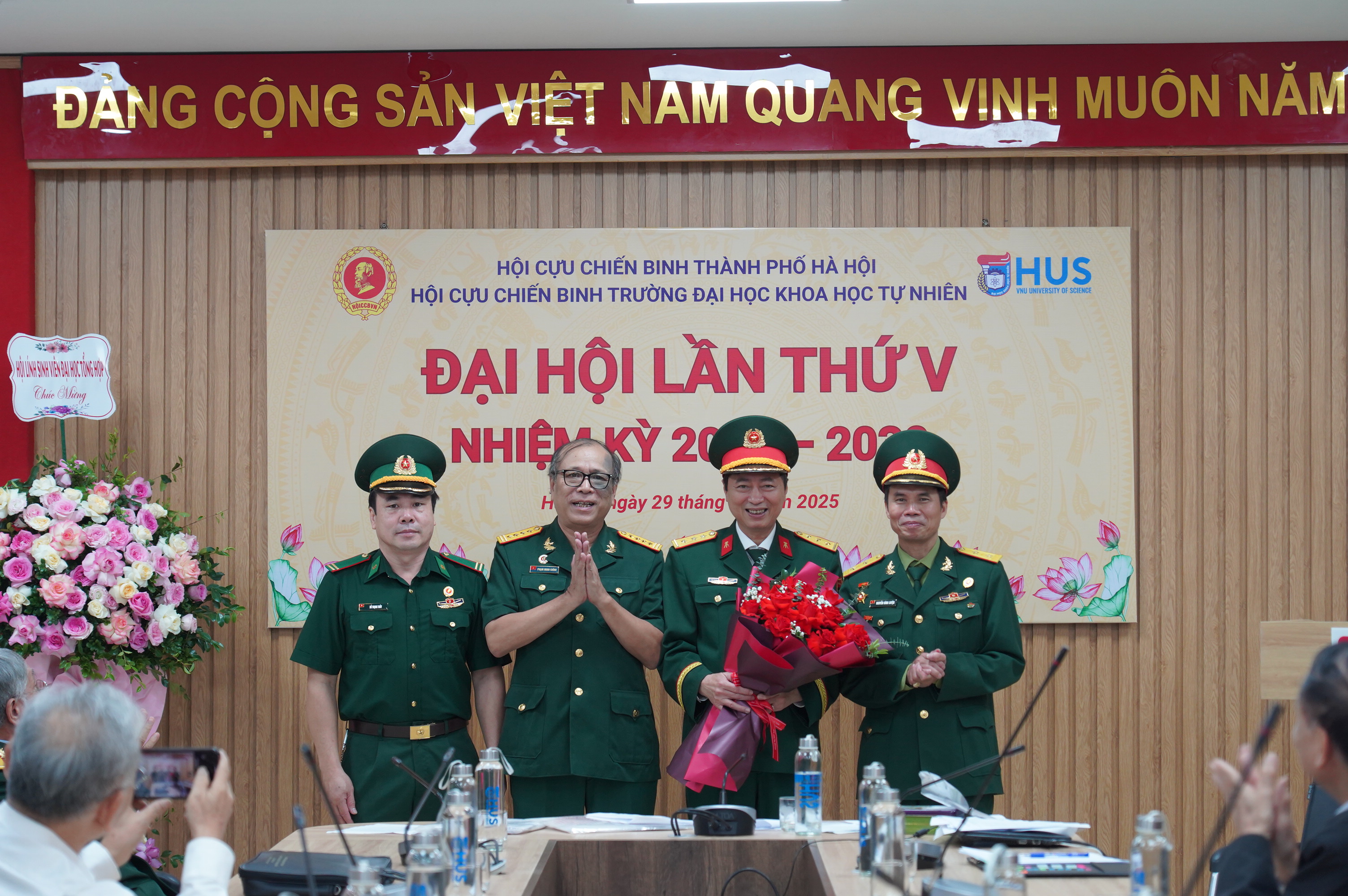 Đại hội Hội Cựu chiến binh Trường Đại học Khoa học Tự nhiên nhiệm kỳ 2025-2030 thành công tốt đẹp