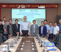 Thúc đẩy hợp tác đào tạo và nghiên cứu giữa Trường Đại học Khoa học Tự nhiên, ĐHQGHN với Khoa Khoa học Kỹ thuật và Công nghệ, Đại học Adelaide, Úc