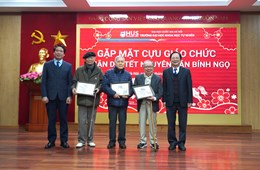 Trường Đại học Khoa học Tự nhiên gặp mặt cựu giáo chức nhân dịp Tết Nguyên Đán Bính Ngọ 2026