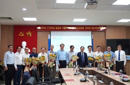 Trường Đại học Khoa học Tự nhiên bổ nhiệm và bổ nhiệm lại 10 lãnh đạo quản lý