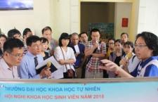 Hội nghị Khoa học Sinh viên Trường ĐH Khoa học Tự nhiên năm 2018 đang diễn ra