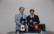 Trường Đại học Khoa học Tự nhiên ký thỏa thuận hợp tác với Đại học Kochi (Nhật Bản)