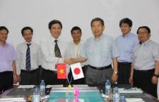 Ký kết hợp tác với Hội trượt lở đất quốc tế