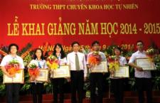 Lễ khai giảng năm học 2014 -2015 Trường THPT Chuyên Khoa học Tự nhiên