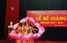 Lễ bế giảng năm học 2015 – 2016 Trường THPT chuyên Khoa học Tự nhiên