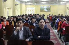 Trao đổi với sinh viên về việc giảng dạy và học tập học phần Ngoại ngữ ở ĐHQGHN