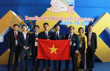 Hai học sinh trường THPT Chuyên Khoa học Tự nhiên đạt huy chương vàng Olympic Hóa học quốc tế năm 2017
