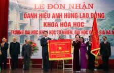 Khoa Hóa học đón nhận danh hiệu Anh hùng Lao động