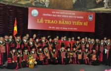 44 nghiên cứu sinh nhận bằng tiến sĩ