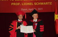 Trường Đại học Khoa học Tự nhiên trao tặng Bằng tiến sĩ danh dự cho GS Lionel Schwartz (Đại học Paris Nord)