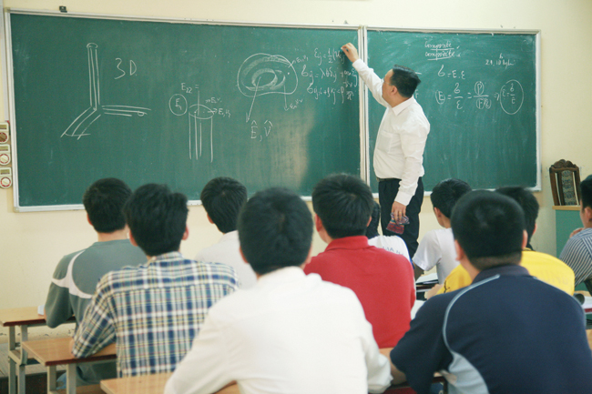 Bốn giải pháp thúc đẩy nghiên cứu khoa học