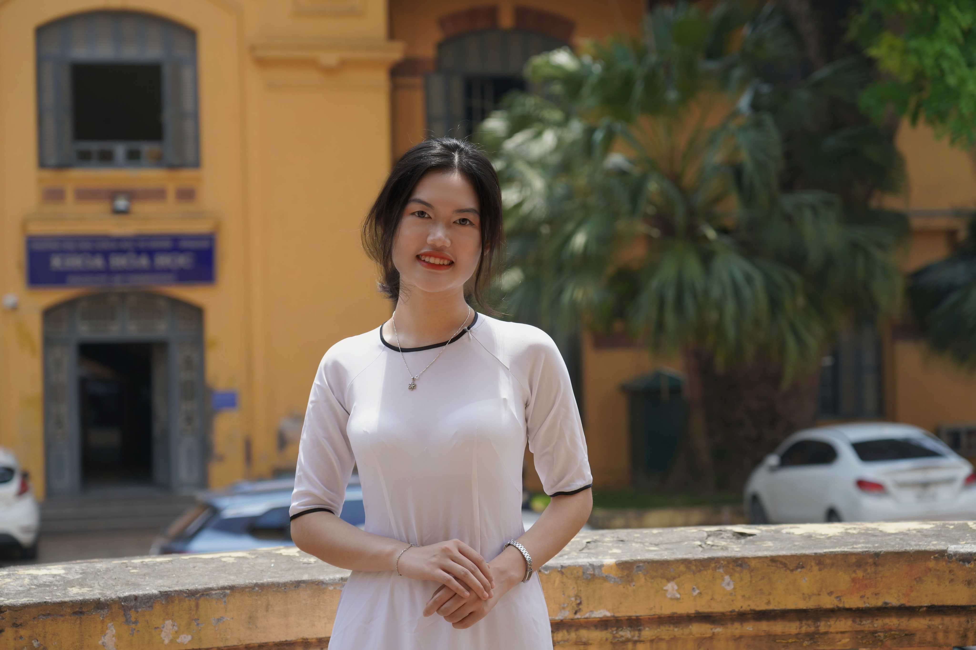 Sinh viên tài năng Hóa chưa tốt nghiệp đã nhận học bổng du học thạc sĩ tại Pháp