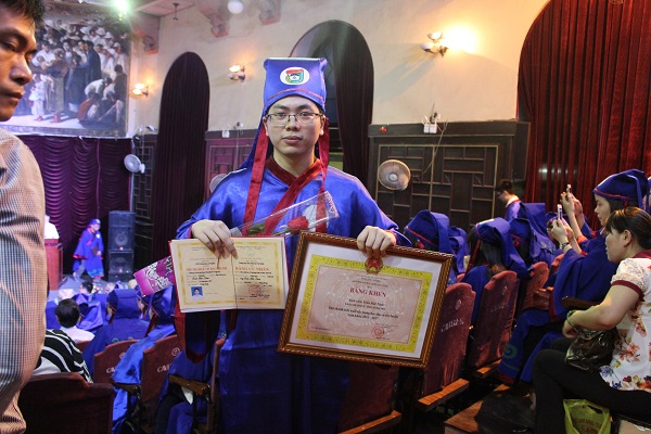 Description: F:\TraoBangCuNhan\IMG_4213.JPG