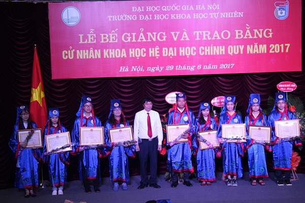 Description: F:\TraoBangCuNhan\IMG_4191.JPG