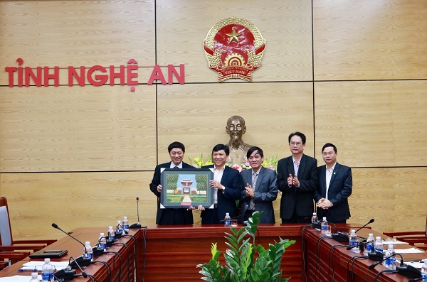 Description: D:\Cong_viec\Website\news\Thang_12\02.12.TinhNgheAn\9.jpg