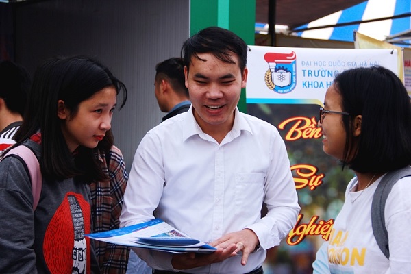 Description: D:\Cong_viec\Website\news\Thang_3\12.3.TinwebTuyensinh\0.jpg