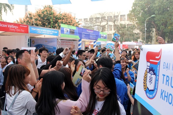 Description: D:\Cong_viec\Website\news\Thang_3\12.3.TinwebTuyensinh\10.jpg